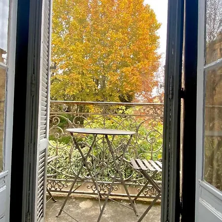 Le Jardin De Ponteves 아파트